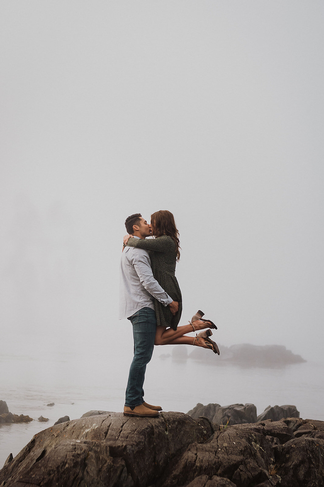 Stefany+Ethan_Girdwood-Engagement_EmeliaKPhotography-162