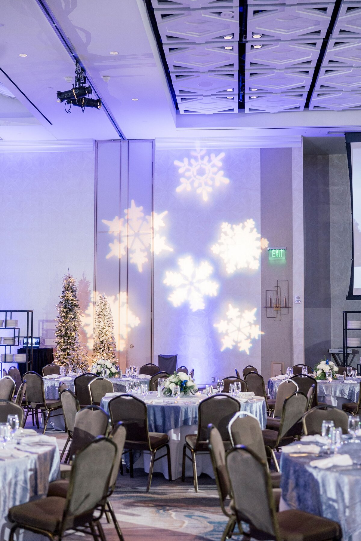 Virginia-Wedding-Planner-Bauer-Compressors-Holiday-Party-43