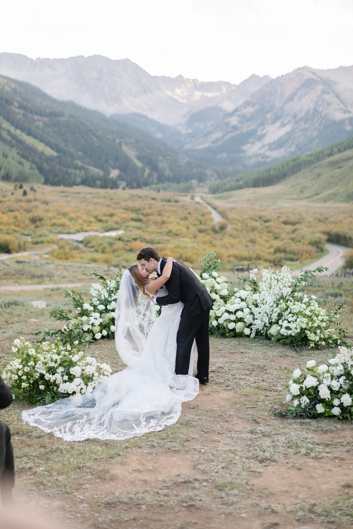 Pine_Creek_Cook_House_Luxury_Aspen_Wedding_by_Diana_Coulter-89