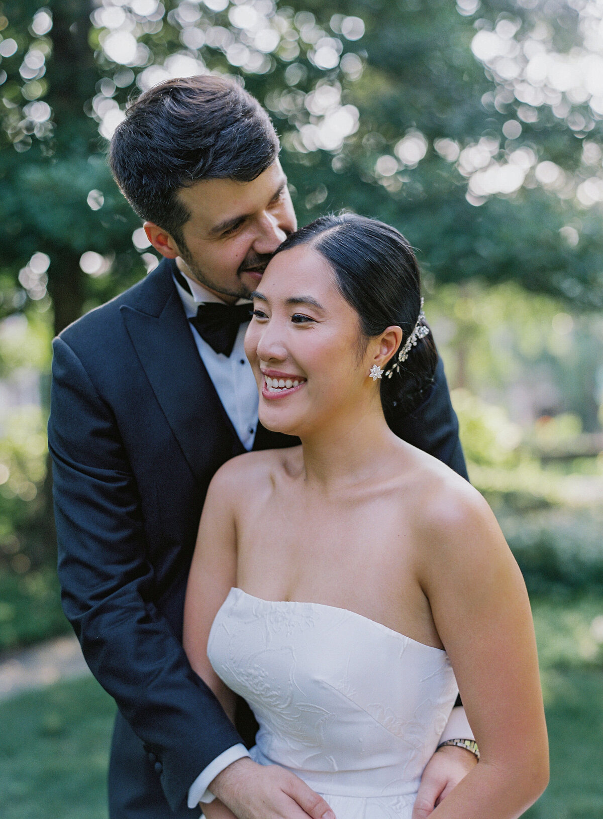 Vicki Grafton Elevated DC Wedding Photographer Meridian House 200