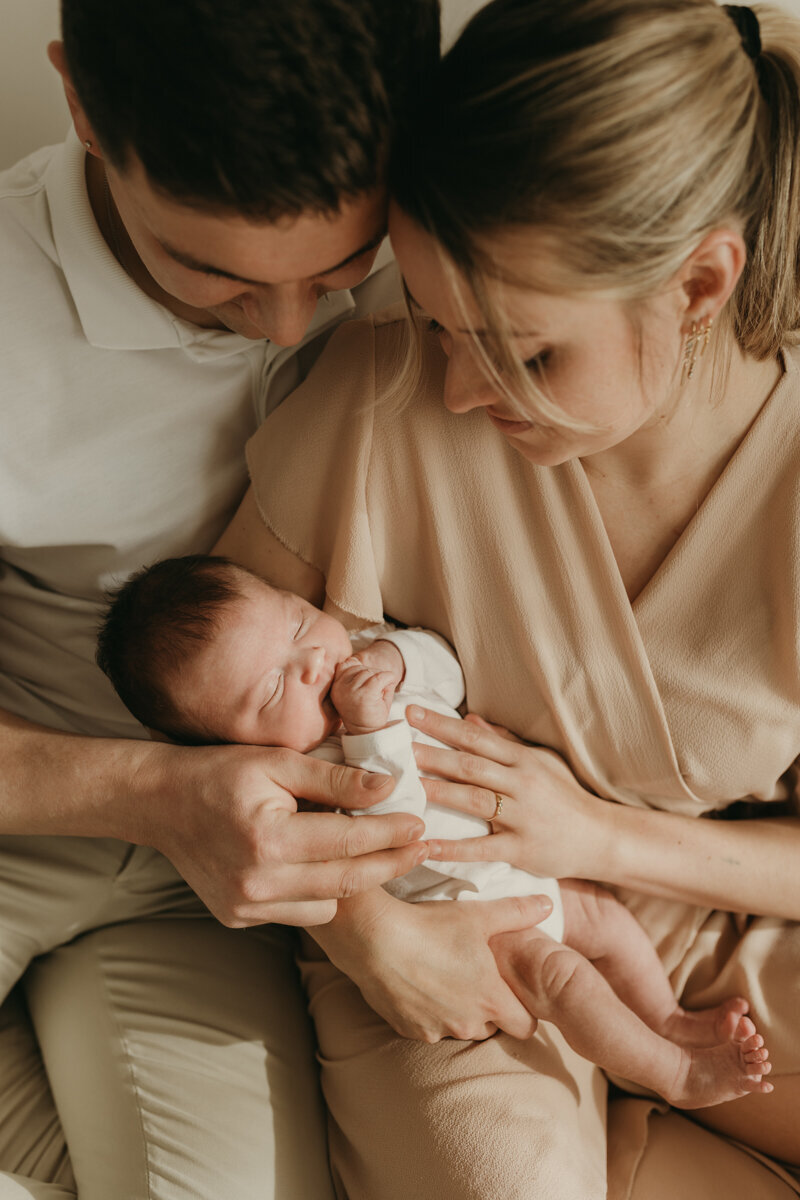 newborn-fotograaf-newborn-fotoshoot-nijmegen-blinkend-beeld-18