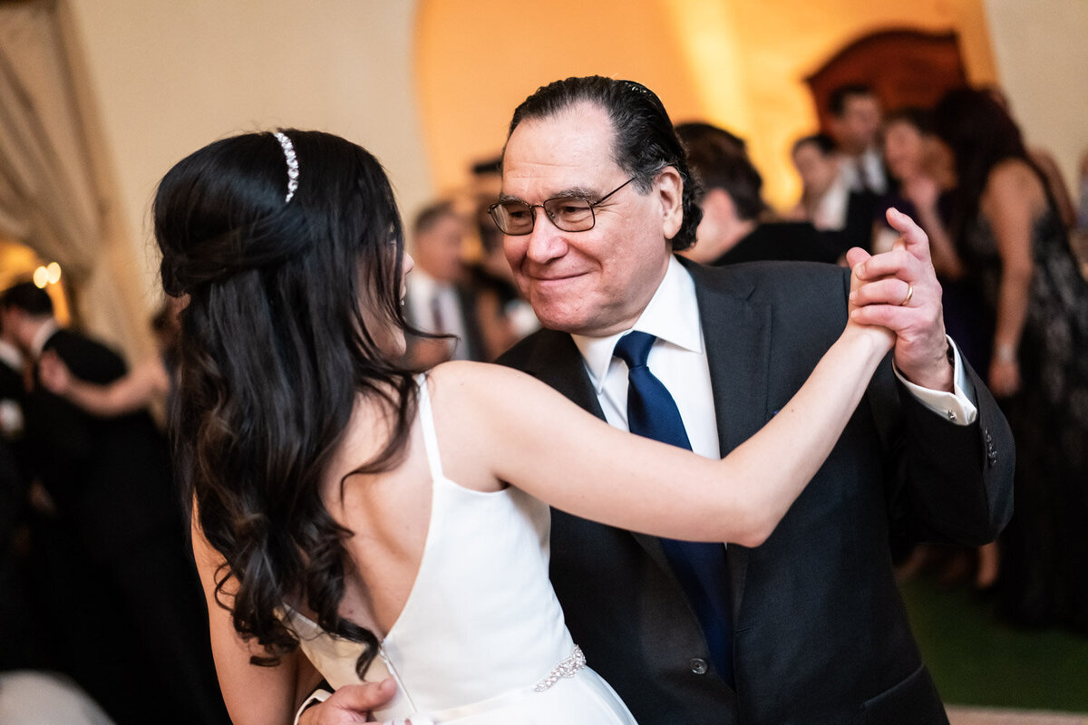 Father and bride dance