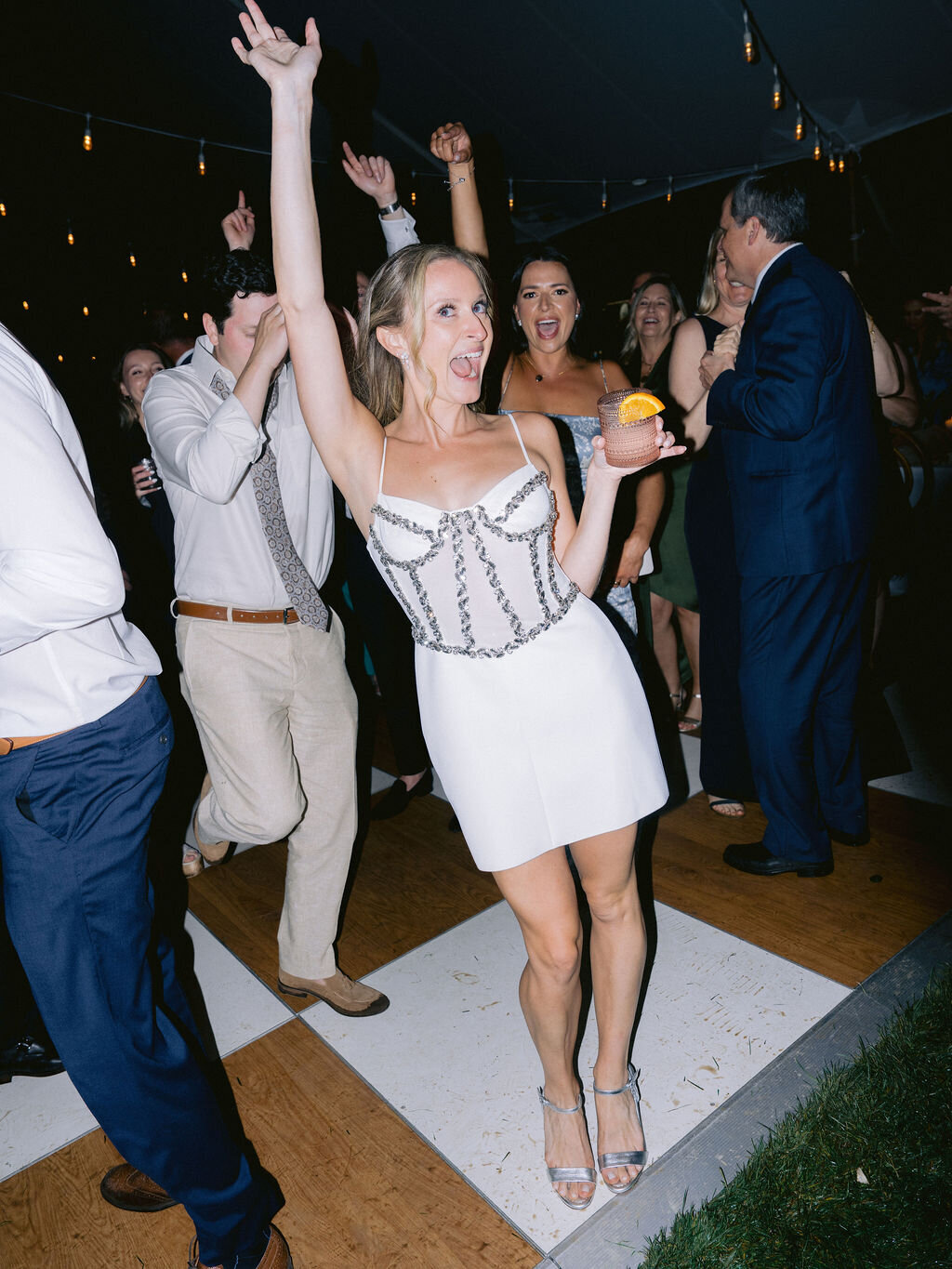 NikkiSanterre_EastCoastLuxuryWeddingPhotographer_TidesInnWedding_Katie&Greg-325