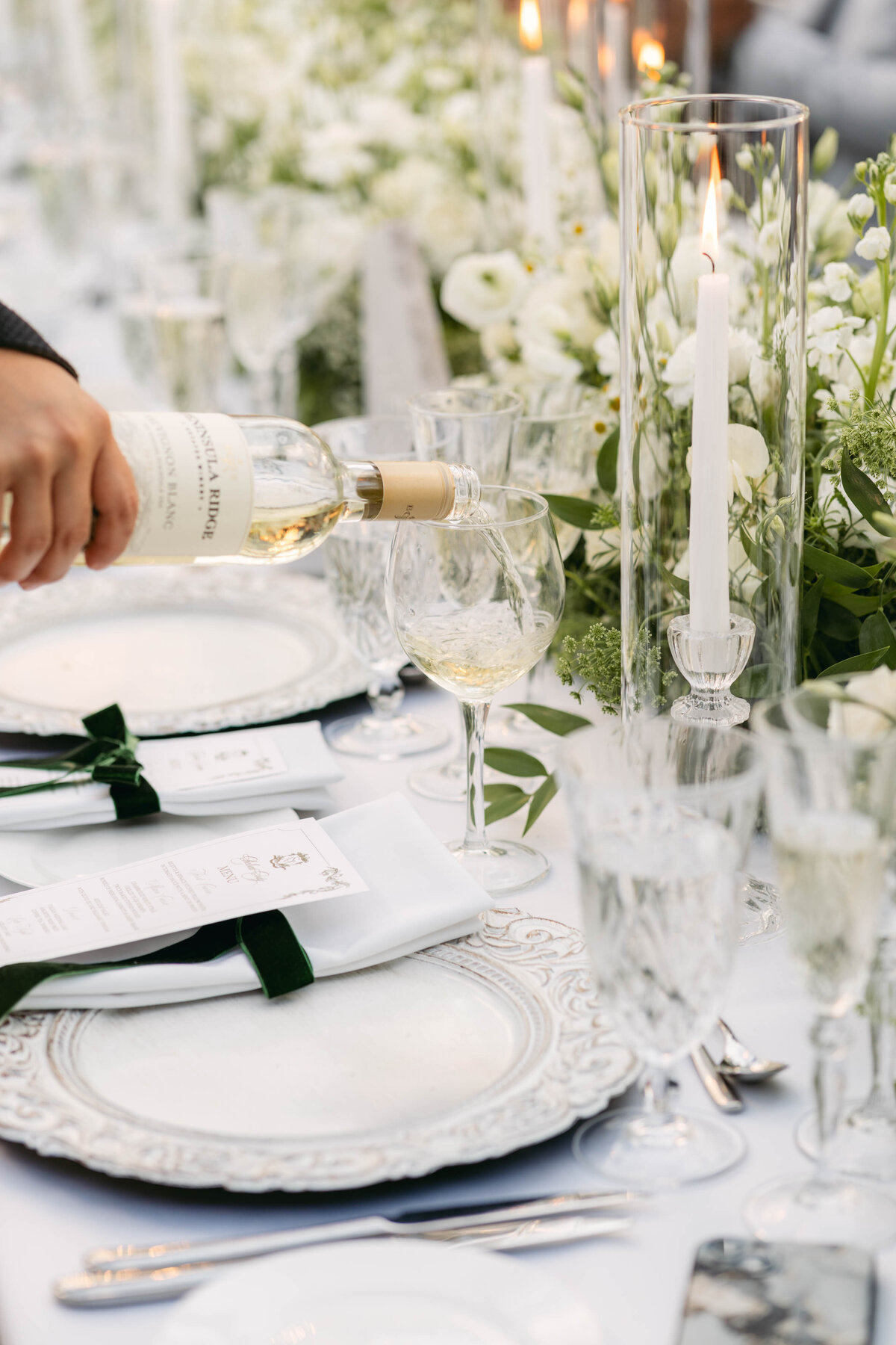 515-Mount-Alverno-Luxury-Resorts-Toronto-Canada-Stefanie-Mark-Wedding-39