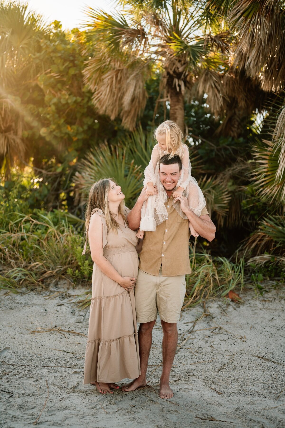Shantie Family Portraits 2024 - Chasing Creative-5