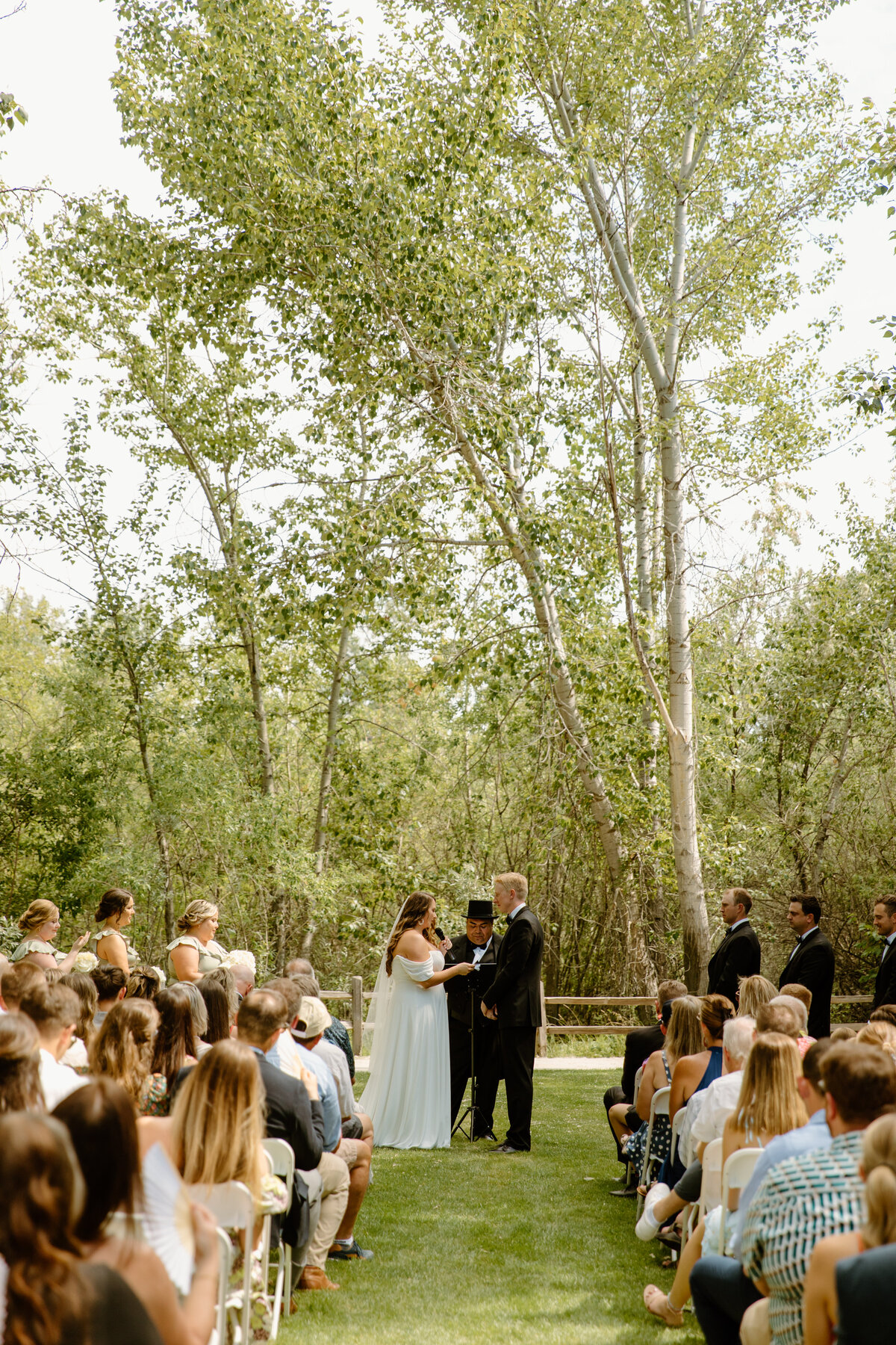 337-boise-wedding-photographer-idaho-linen-building