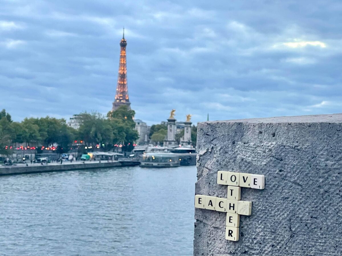 the Eiffel tower in Paris
