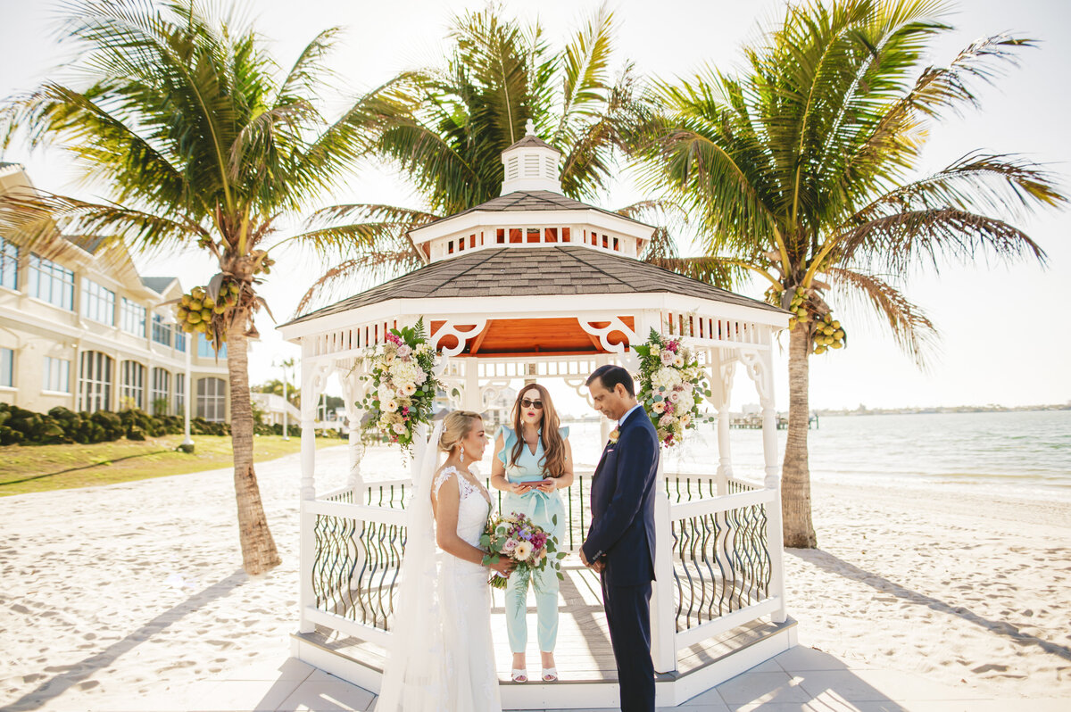 jonathan-hare-photo-isla-del-sol-elope-tampa-chantilly-chic-celebrations-8