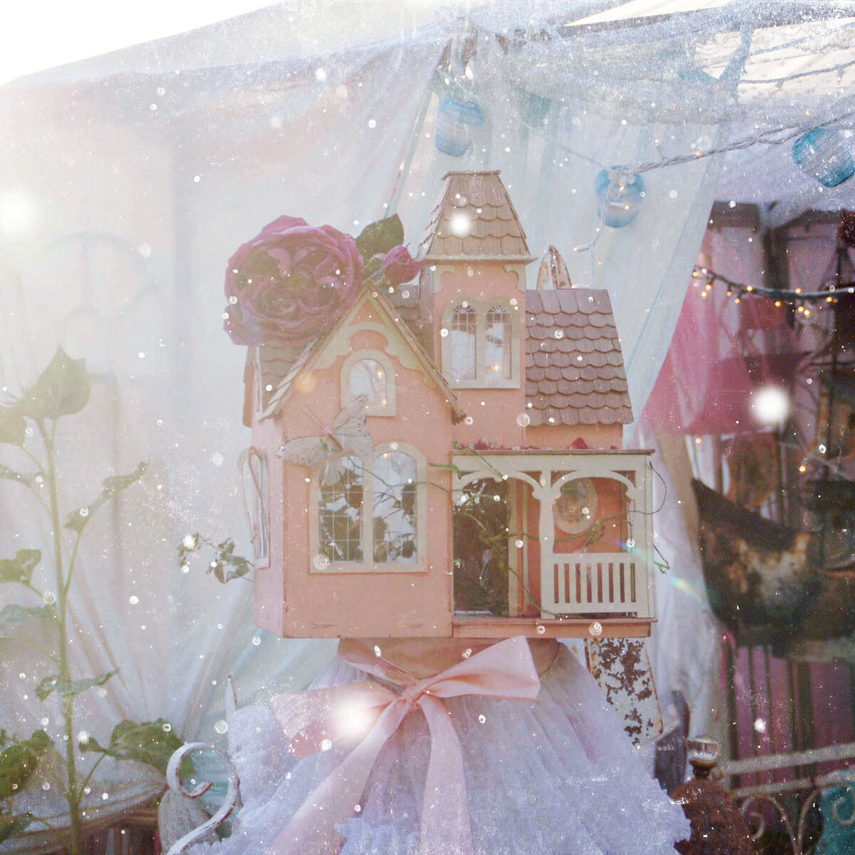 square dollhouse