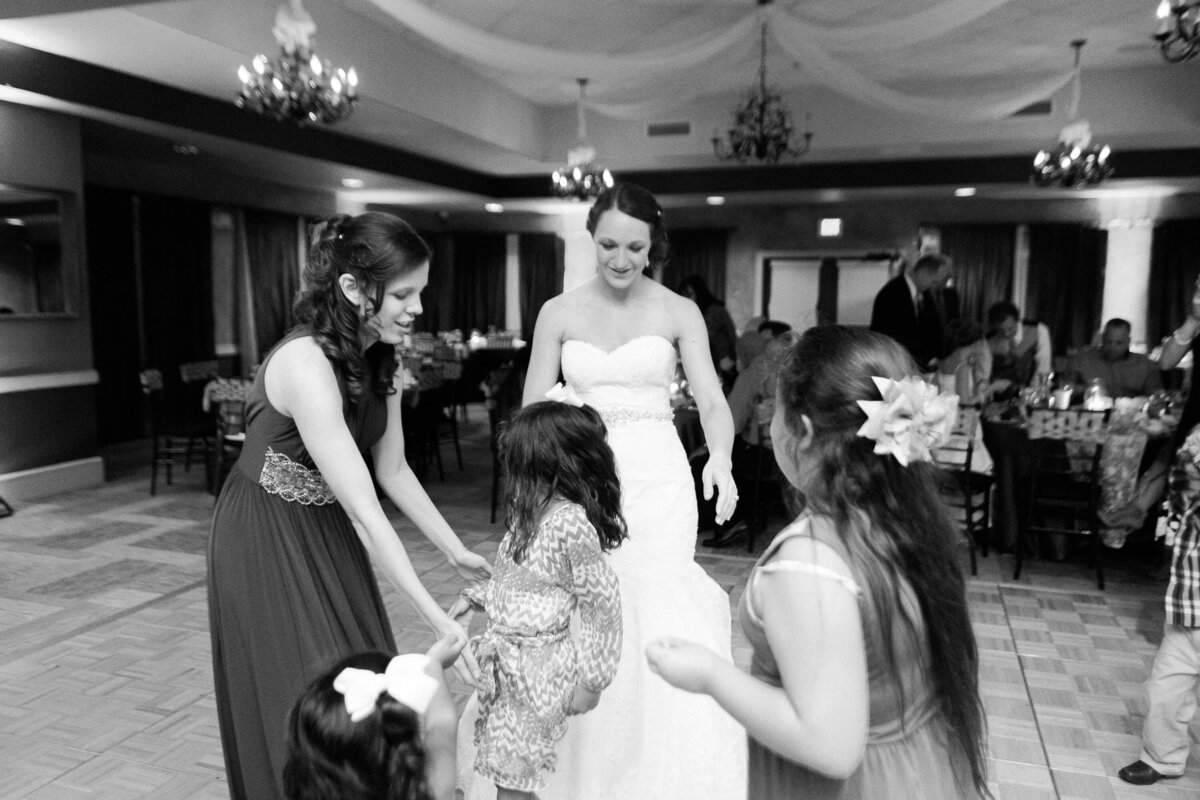san_antonio_austin_texas_wedding_photographer-country-club-KnB-1242