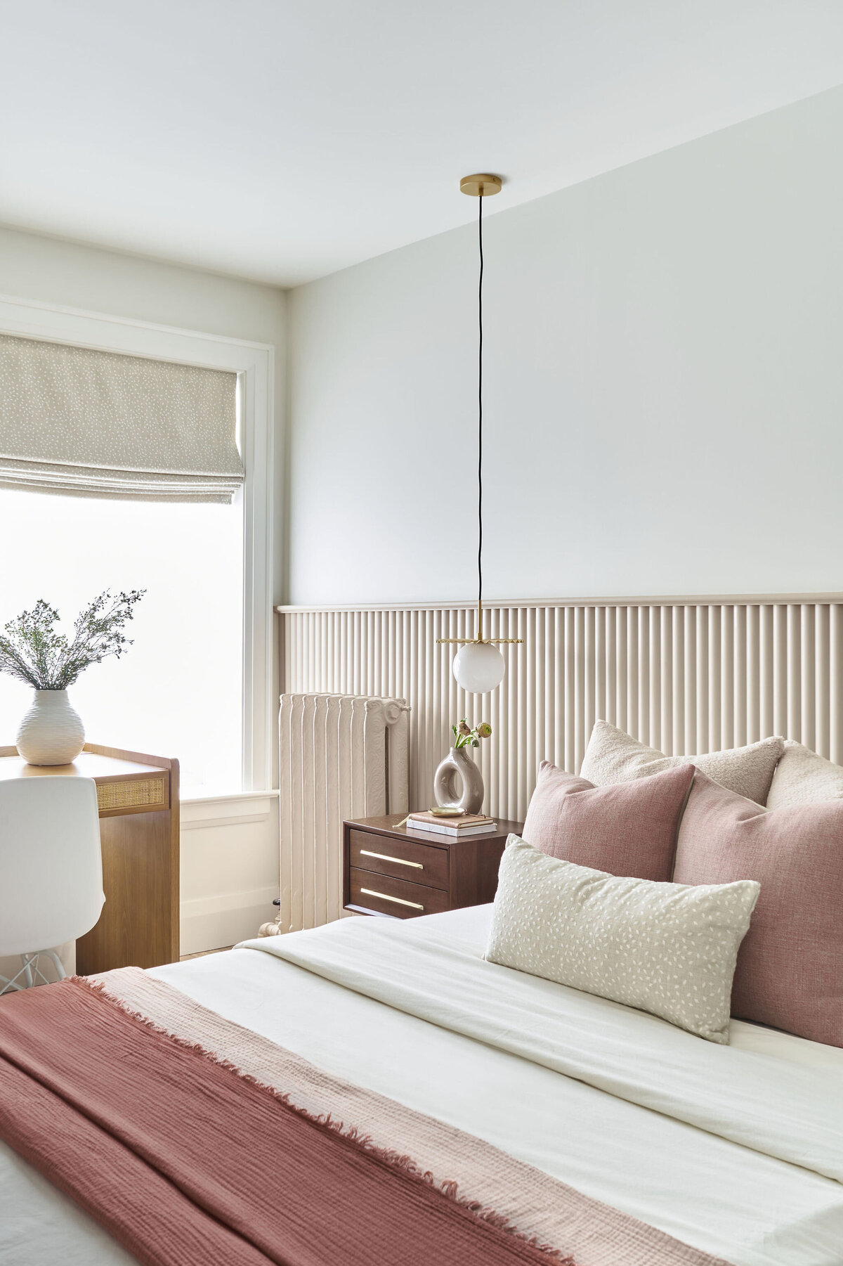 Tween bedroom