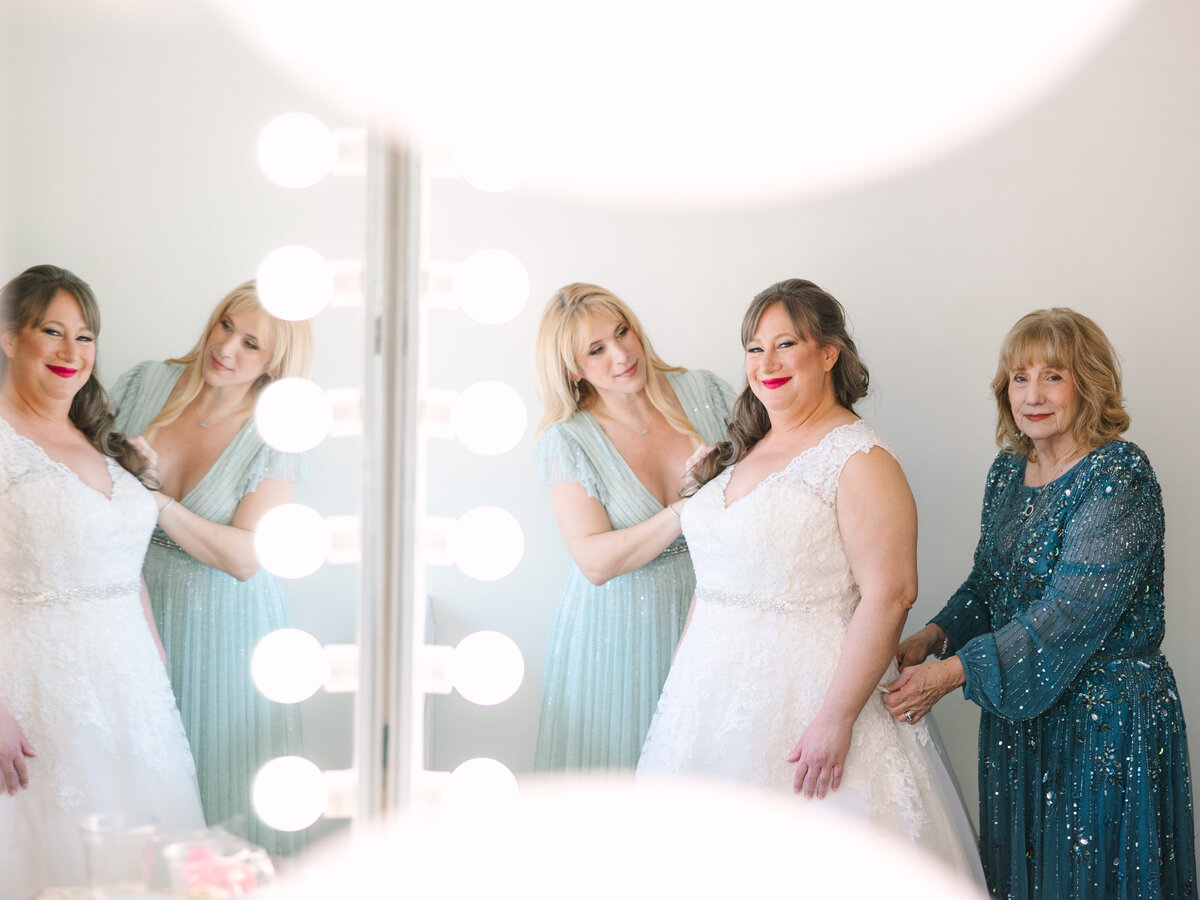LAURA PEREZ PHOTOGRAPHY LLC EPPING FOREST YACHT CLUB WEDDINGS ADINA AND WES-32