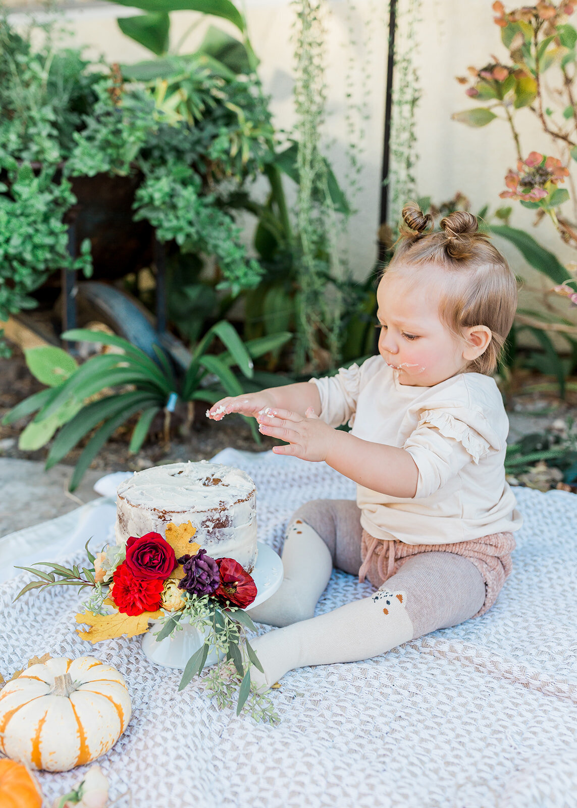 amandajoyphotography_veritycakesmash-28