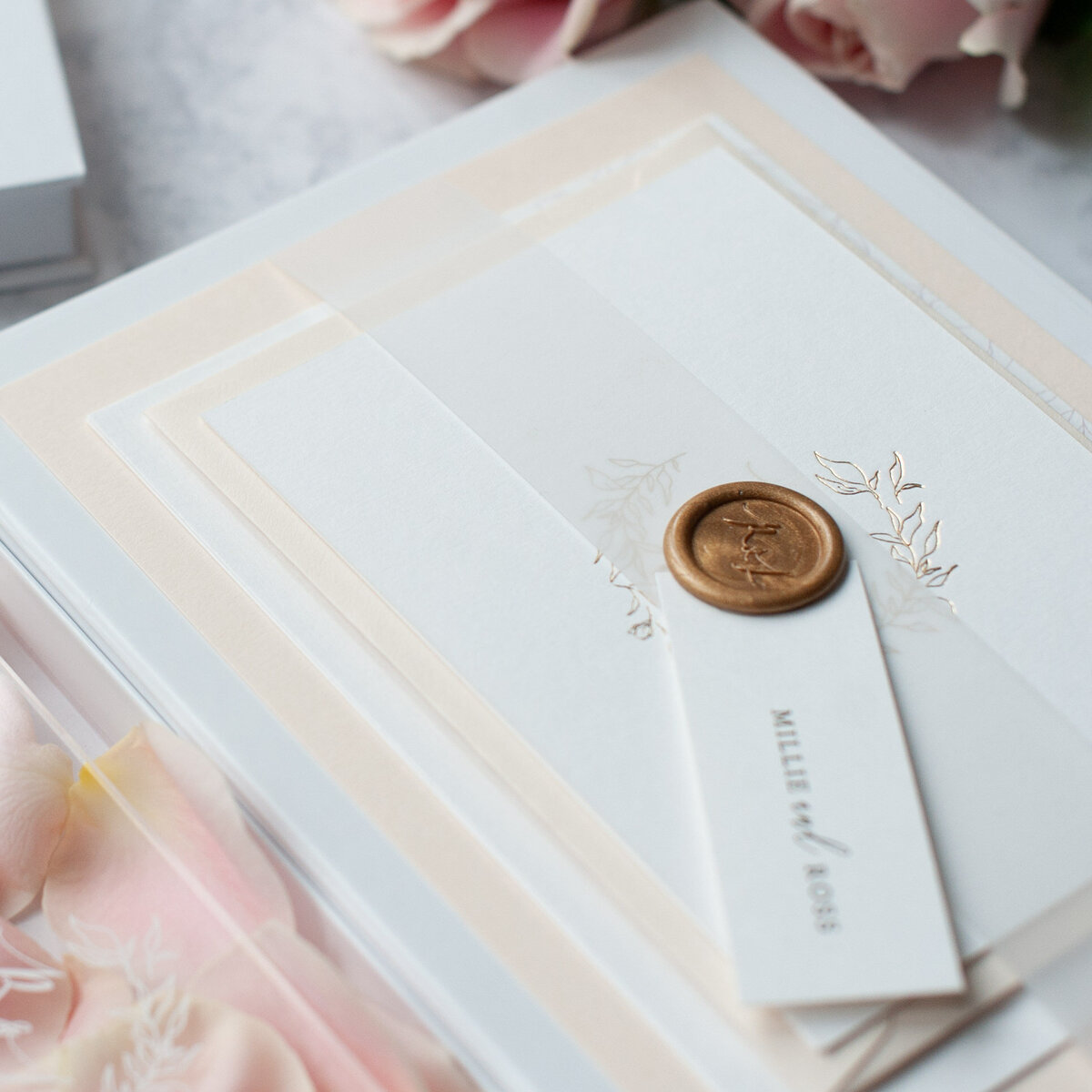 White-Olive-Design-Studio-Luxury-Acrylic-Vellum-Boxed-Wedding-Invitations-20