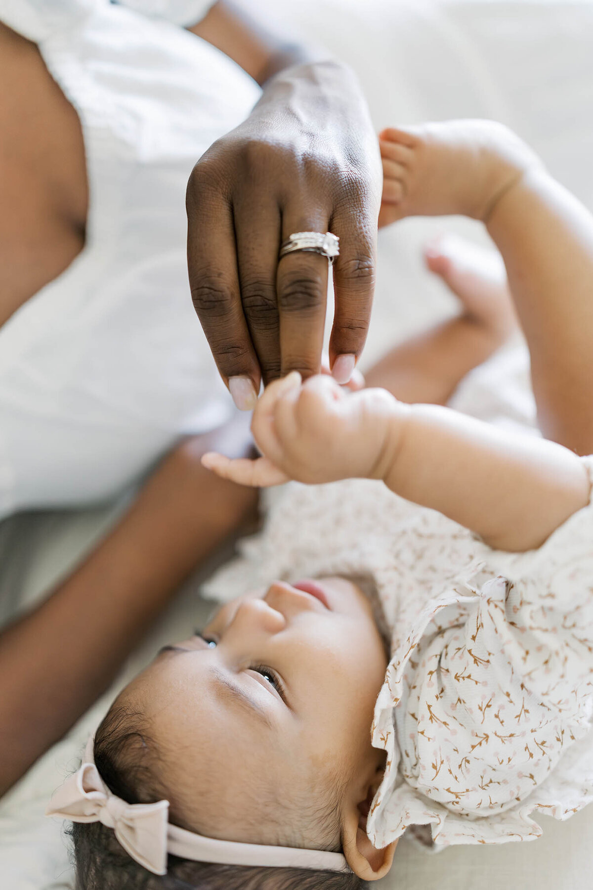 six-months-milestone-photo-session-connecticut-22