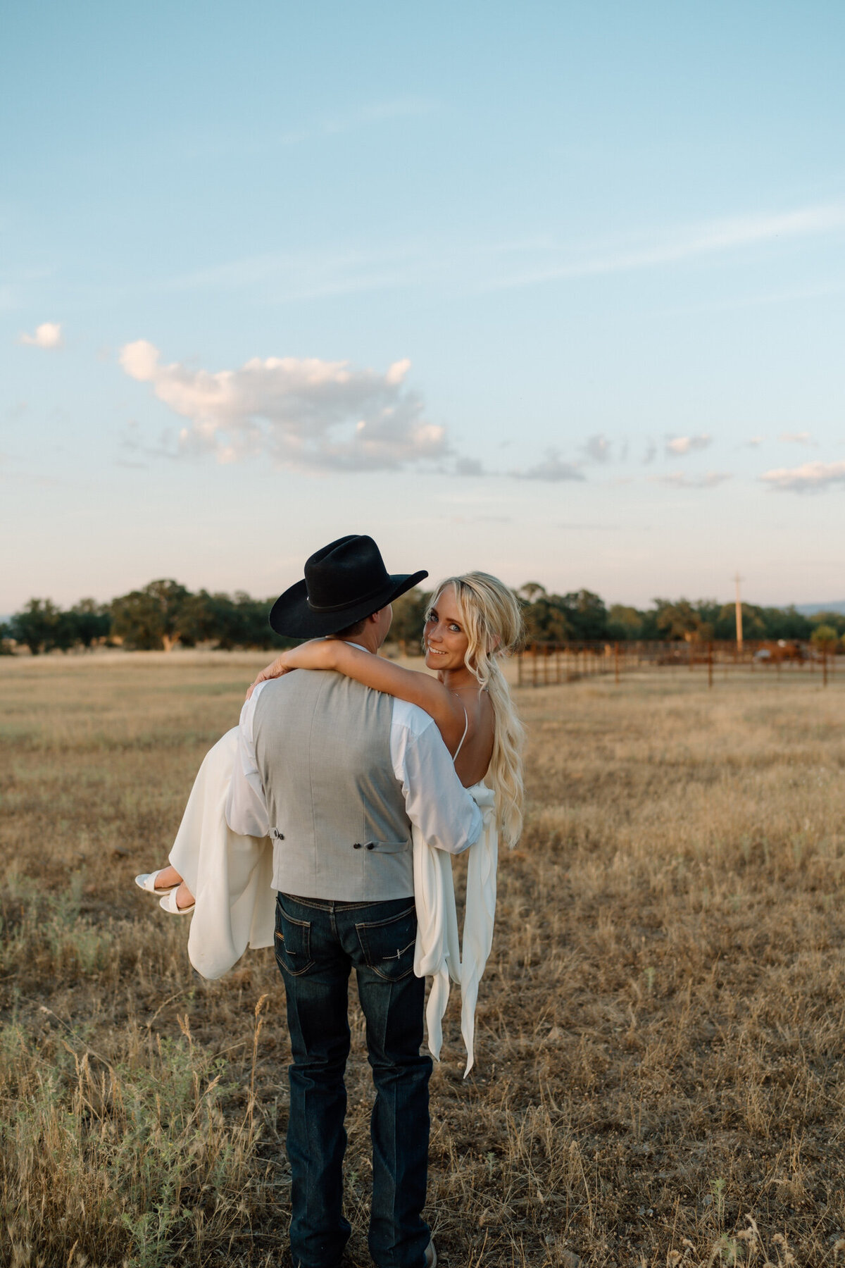 morrisonweddinggoldenhour-166