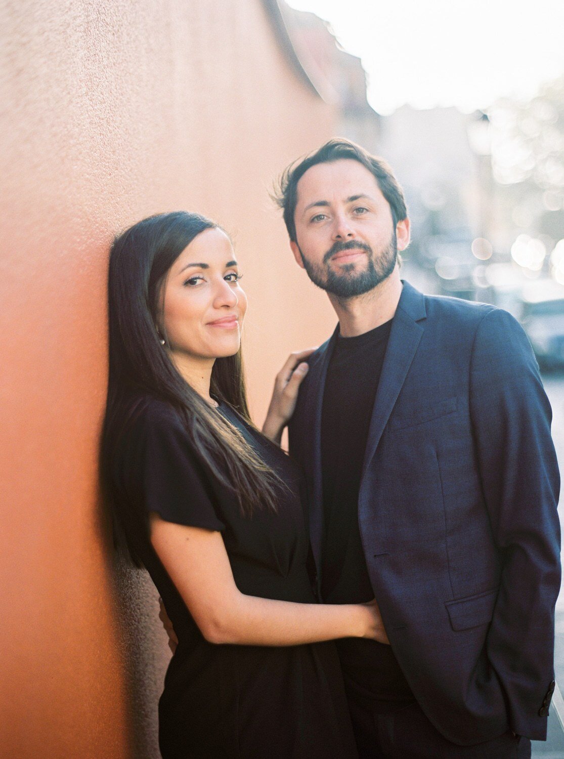 Engagement-session-paris-couple-wedding-photographer-montmartre-5