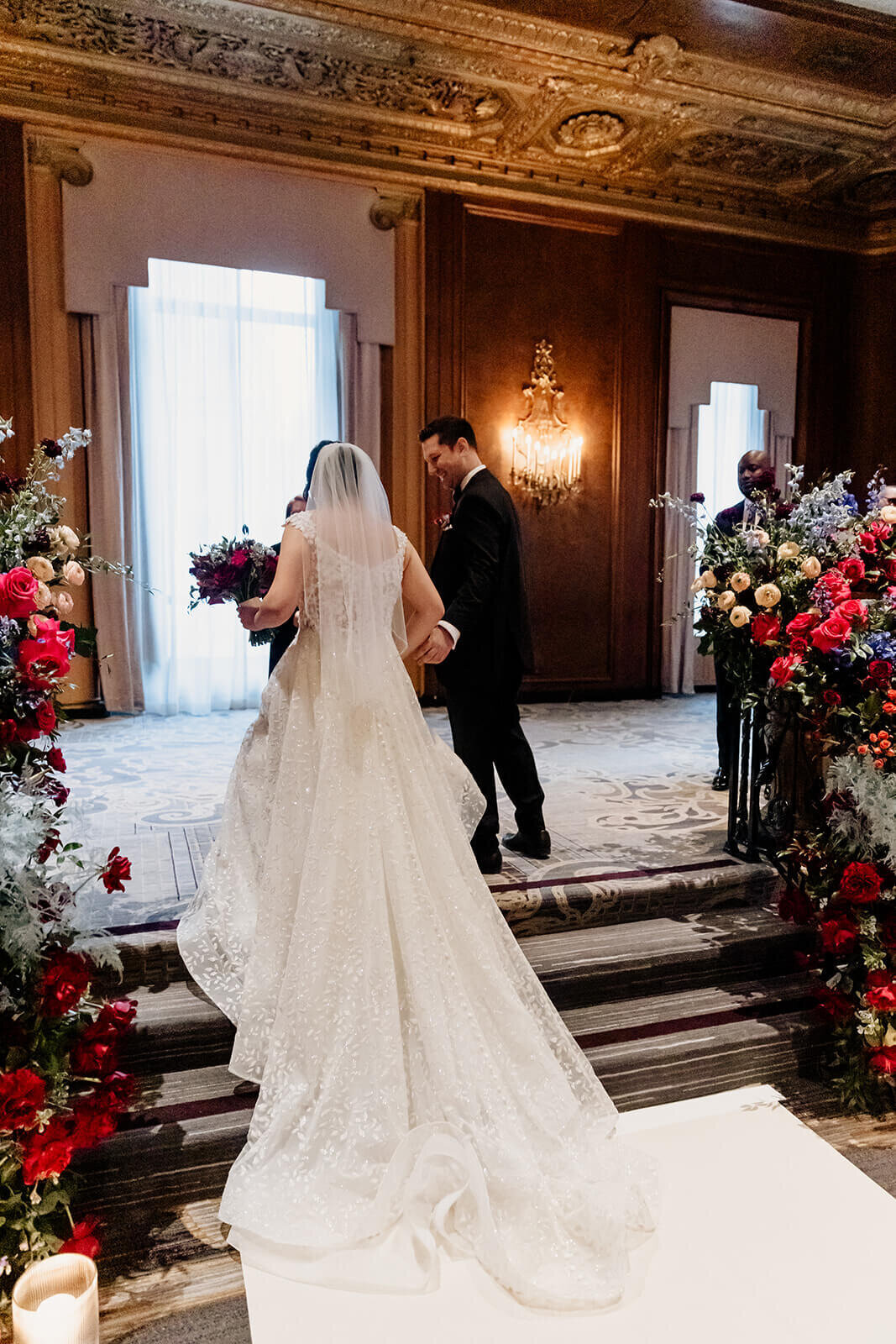 intercontinental-hotel-chicago-wedding-downtown-loft-038