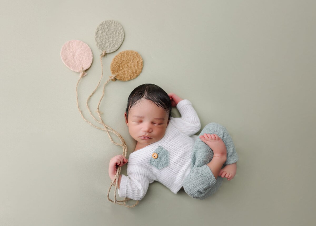 Charlotte-Newborn-photographer85