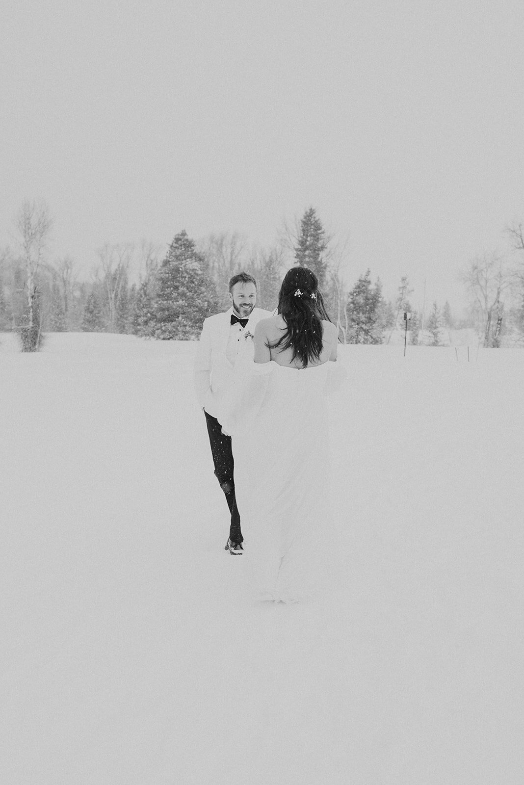 Winter-Elopement-B-T-362