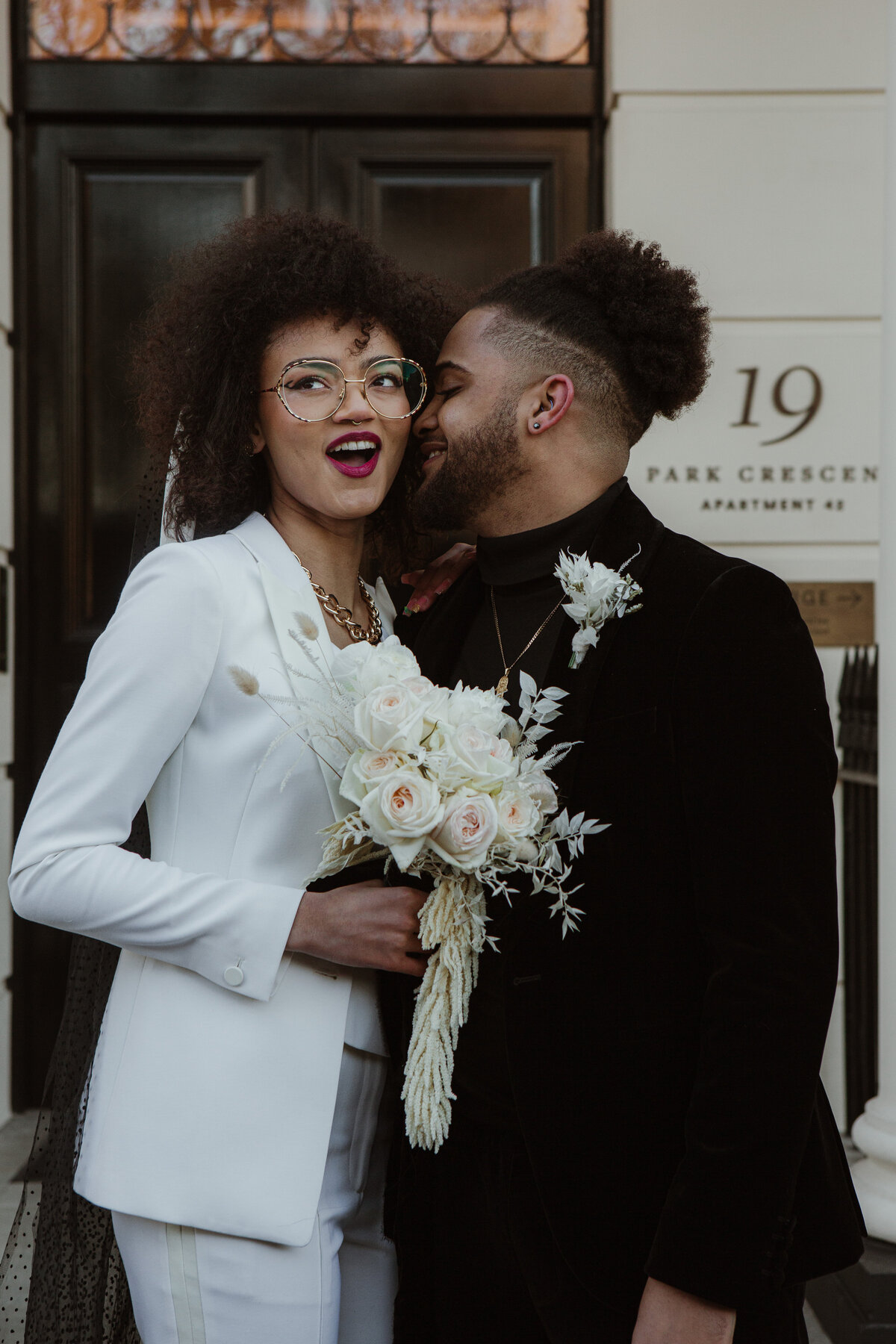 Chic, London elopement  intimate wedding