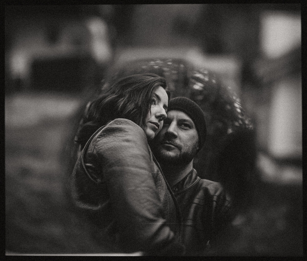 motorcycle-couple-portraits-in-the-rain-lowres-2