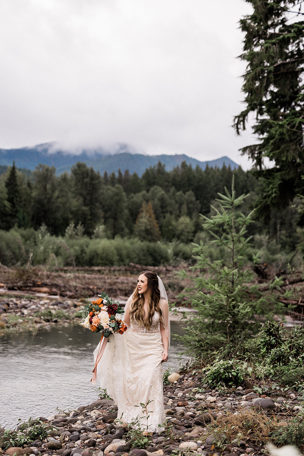 Rainy-Mount-Rainier-National-Park-Intimate-Wedding-63