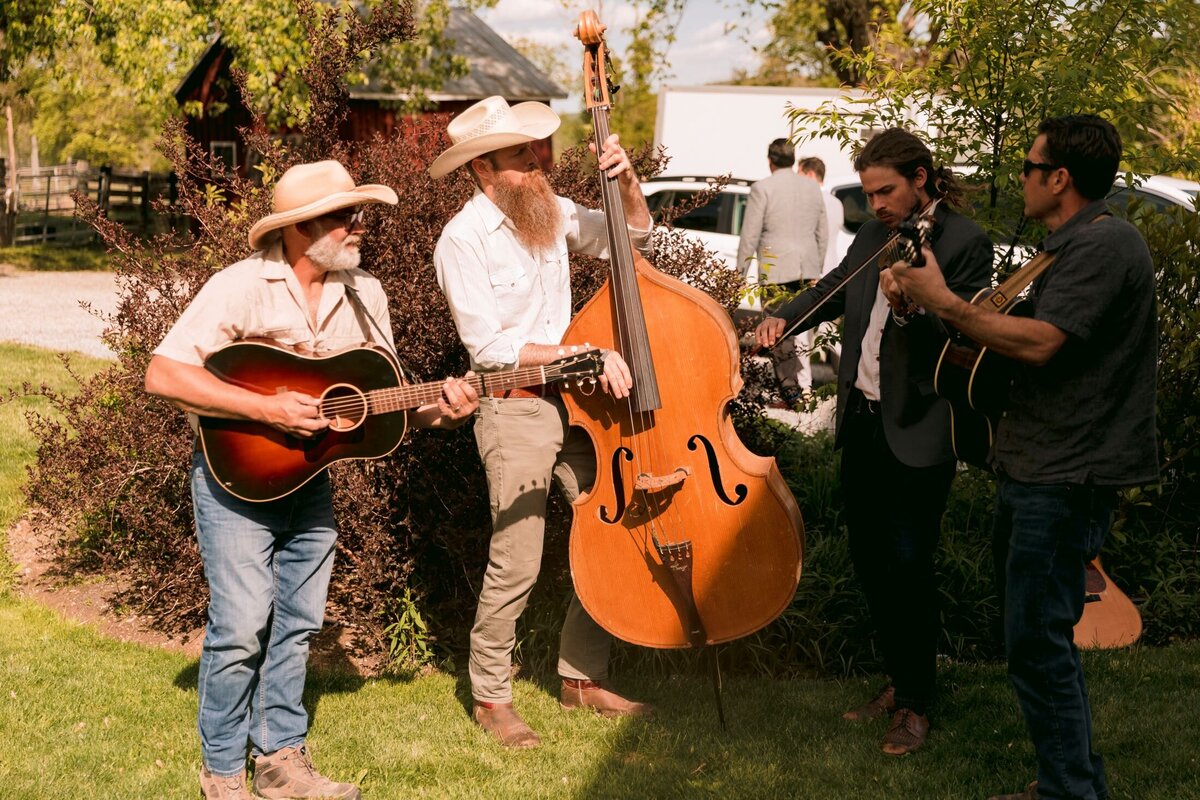Zigbone Farm Wedding- Bodamaestra (26)