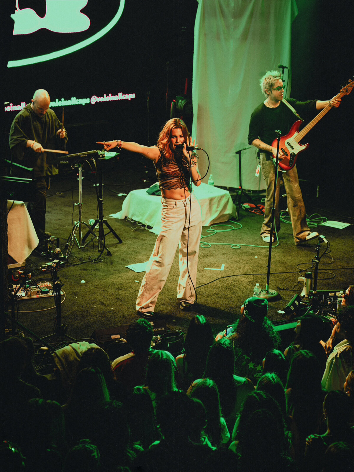 BEA5C4C3-5B53-42E8-97E6-C2C1B5C94530