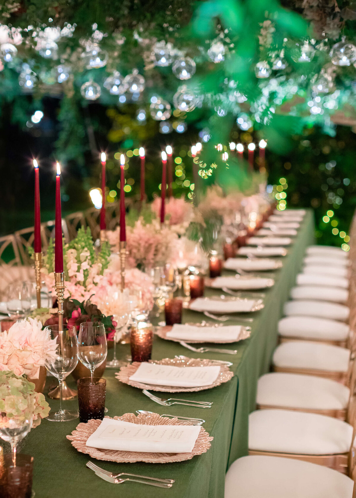 chloe-winstanley-events-gsp-tablescape-wildabout-flower