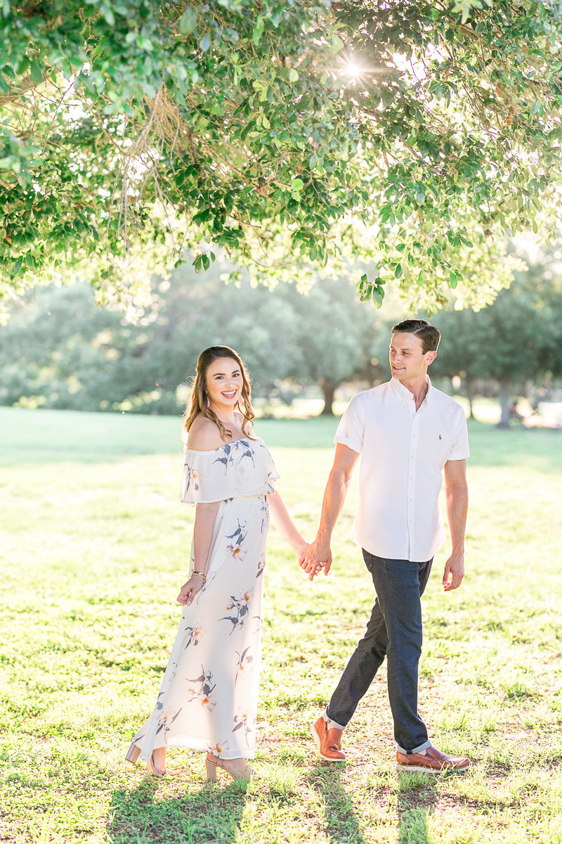 Sunny Baldwin Park engagement session | Orlando photographer | Baldwin Park_-12