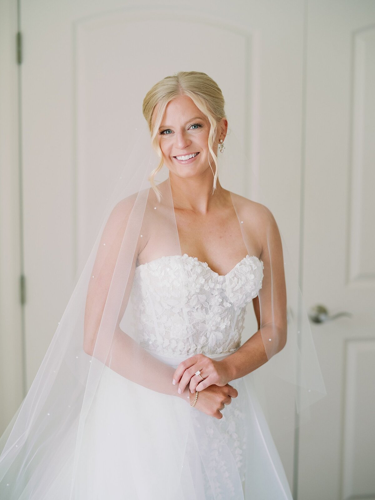 Oak-pointe-country-club-wedding_1323