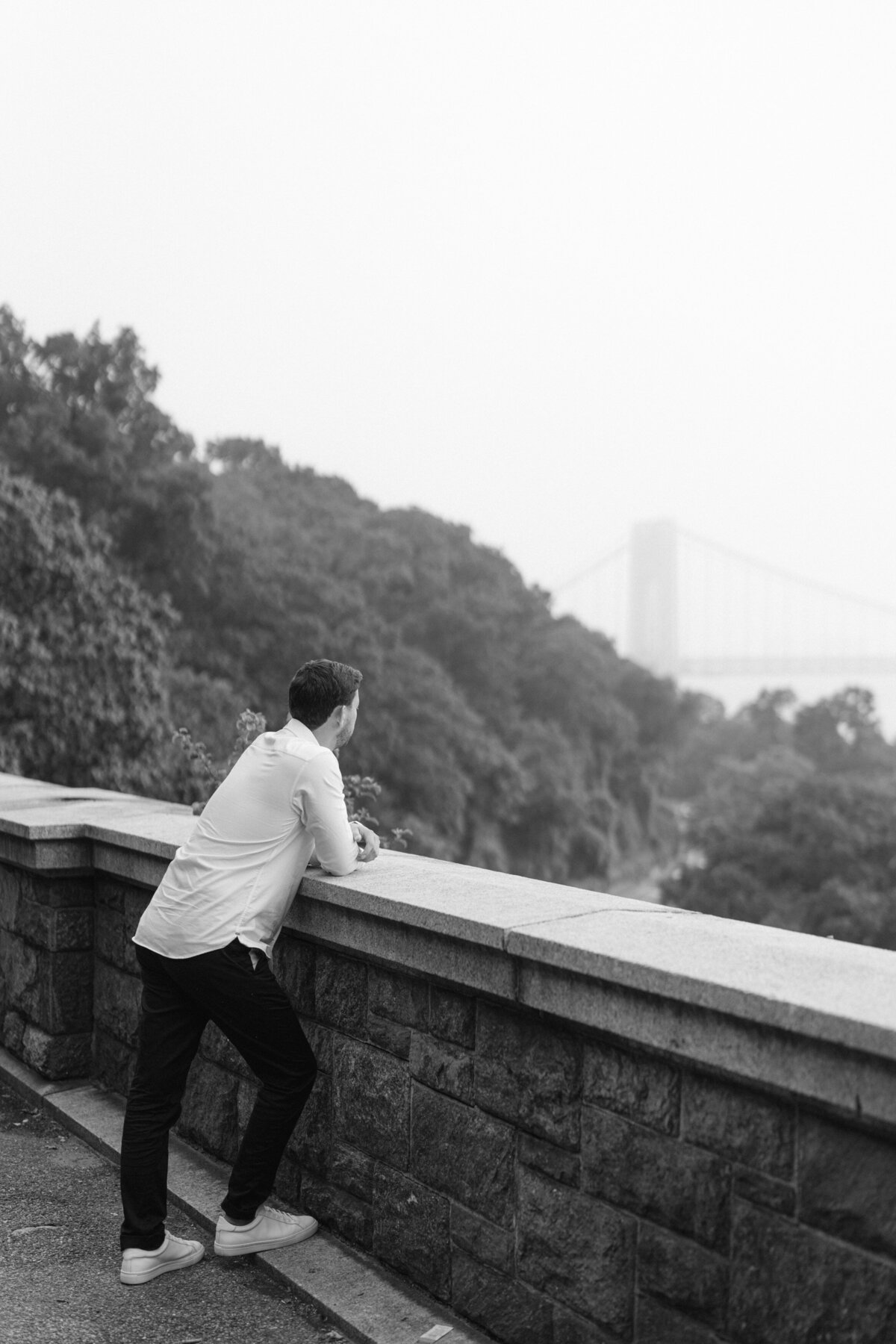 centralparkenengagementsession-engagementsessionnyc-fineartweddingphotographer-felixfeyginphotography-022