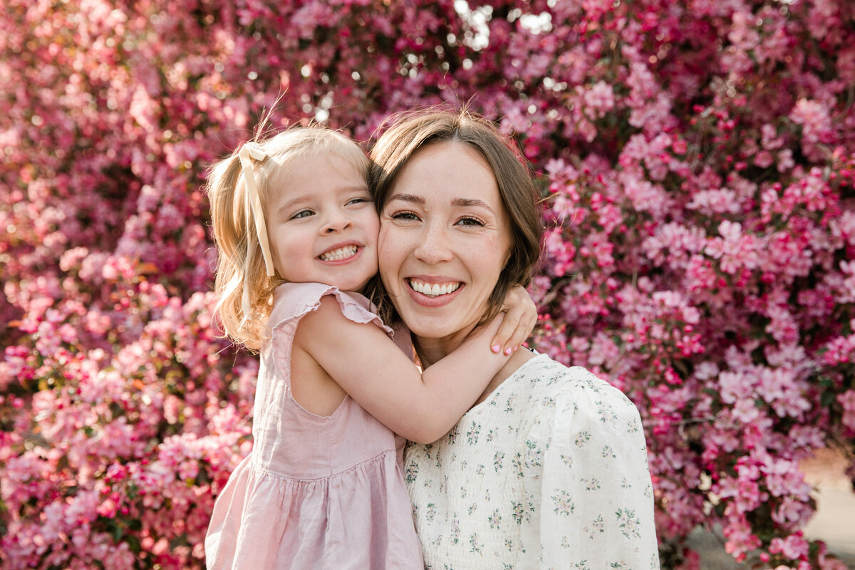 Cherry Blossom Family Photos Calgary (24)