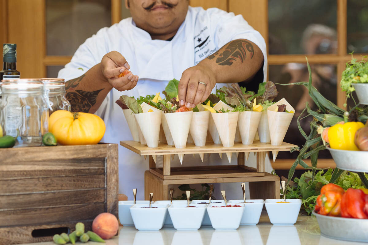 cone-salads-food-bar