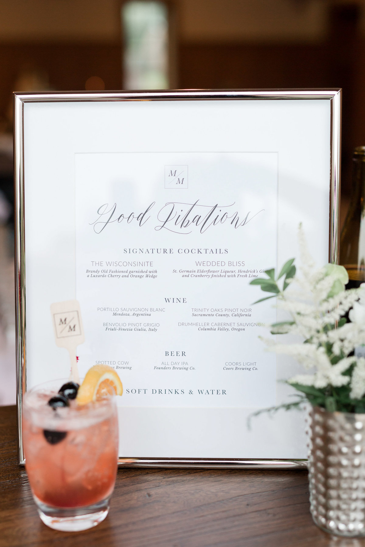 Maison Meredith Photography Wisconsin Wedding Photographer Real Wedding One 068