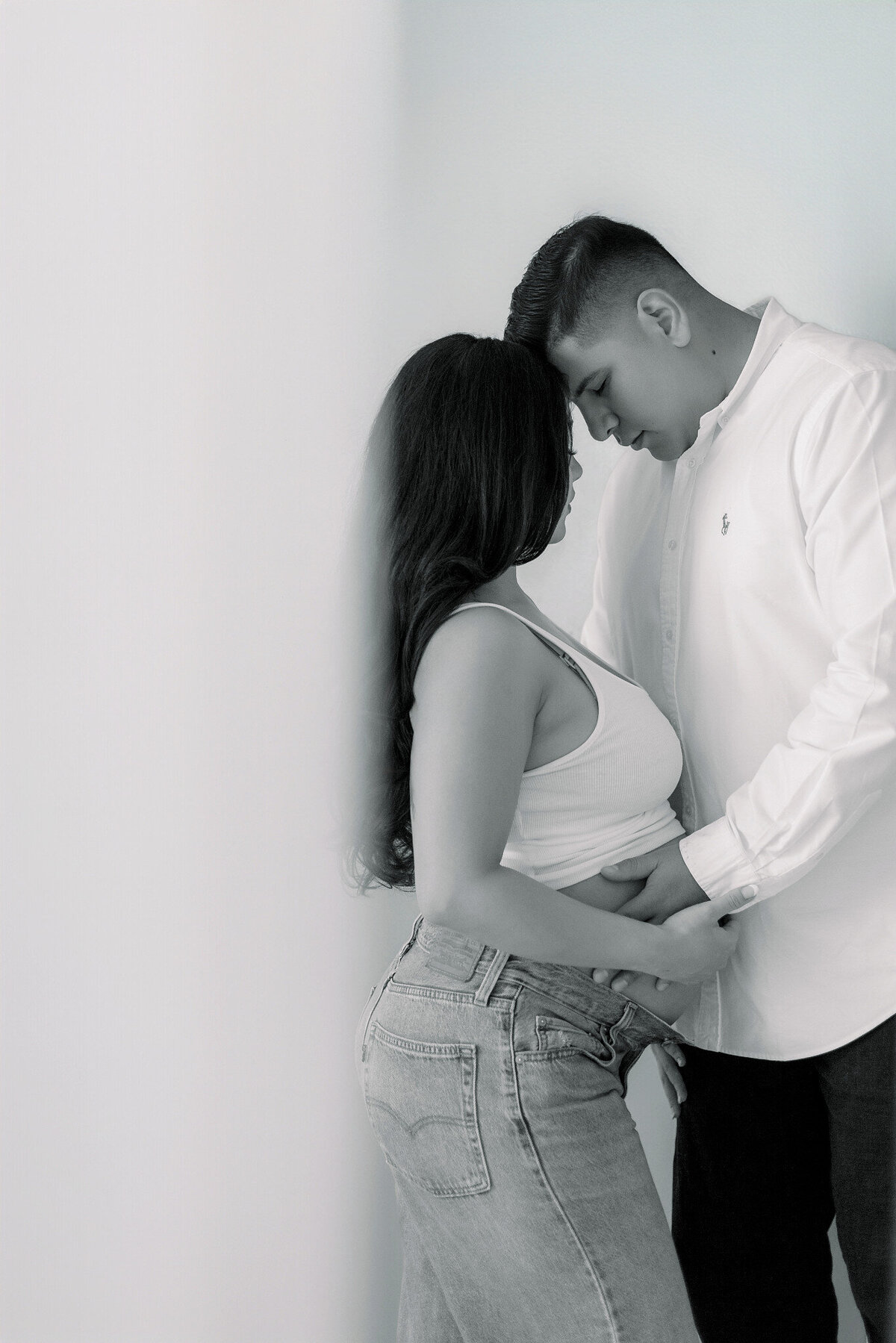maternity-photos-indio-california-studio-brenda-nunez-photography-3_(2)