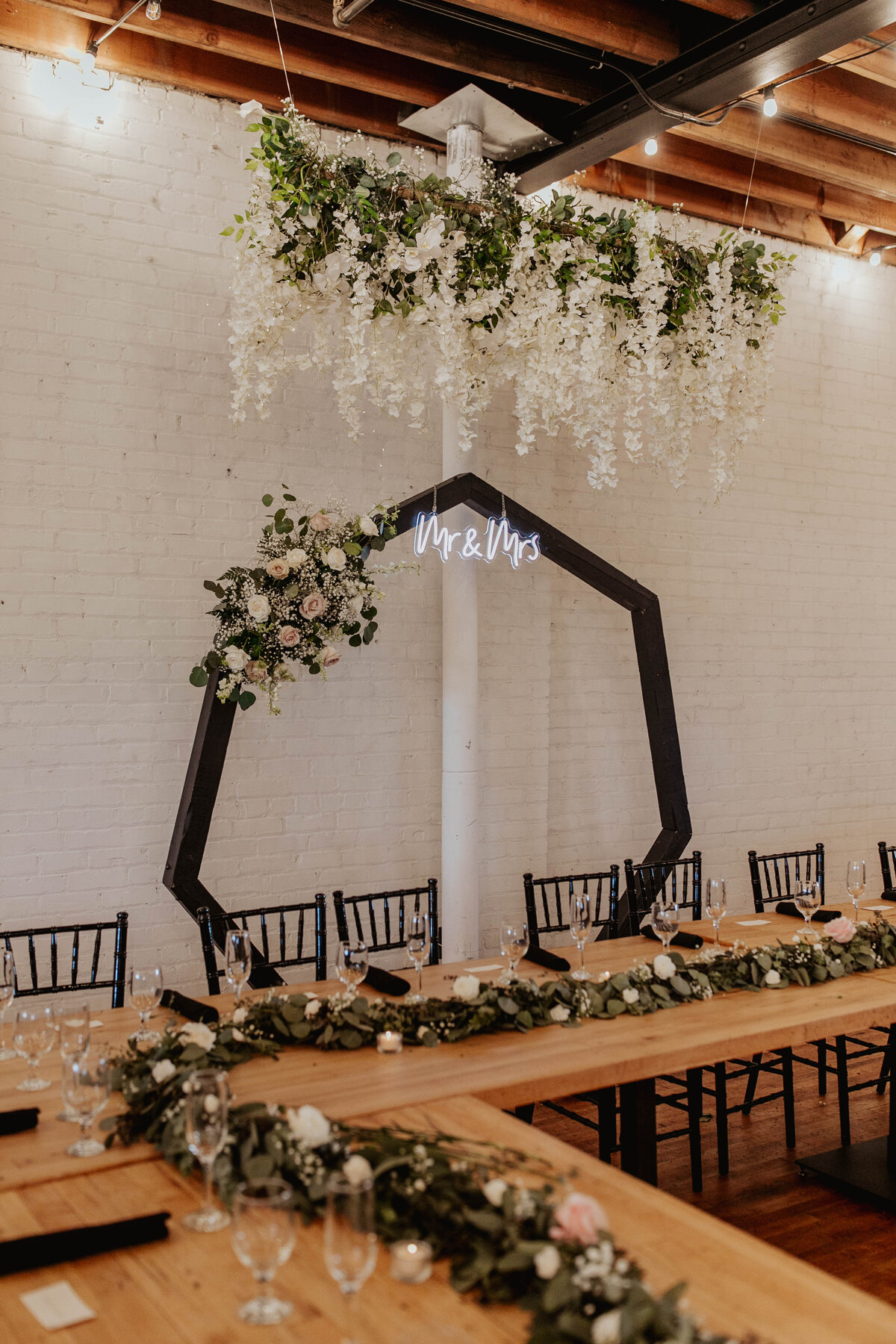 Jeremiah+Taylor_reception_HeatherJoyPhotography_024