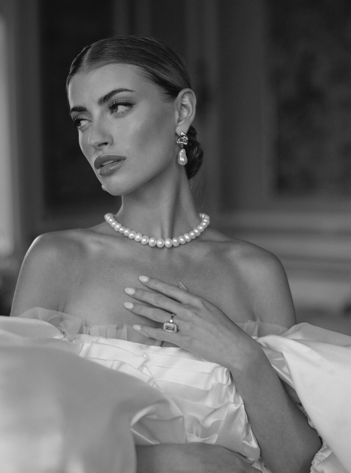 Parisian Bride getting married at George V Hotel