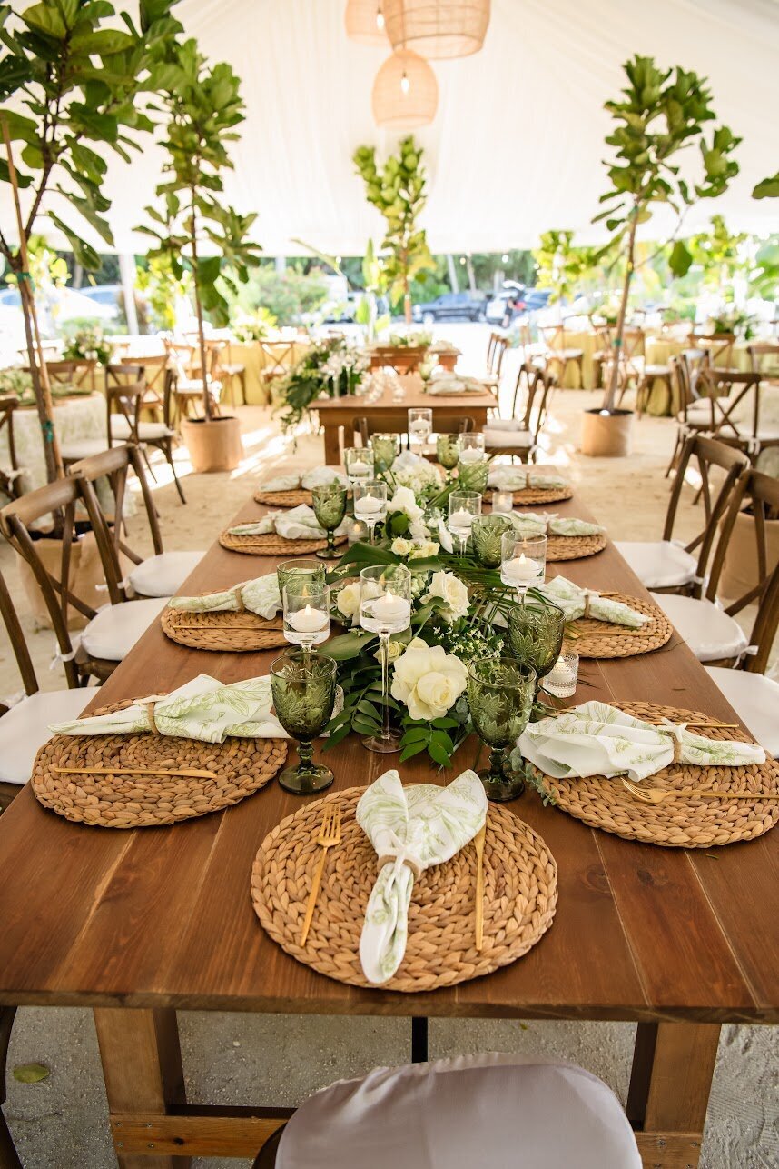nikki-and-alexa-wedding-reception-details-9