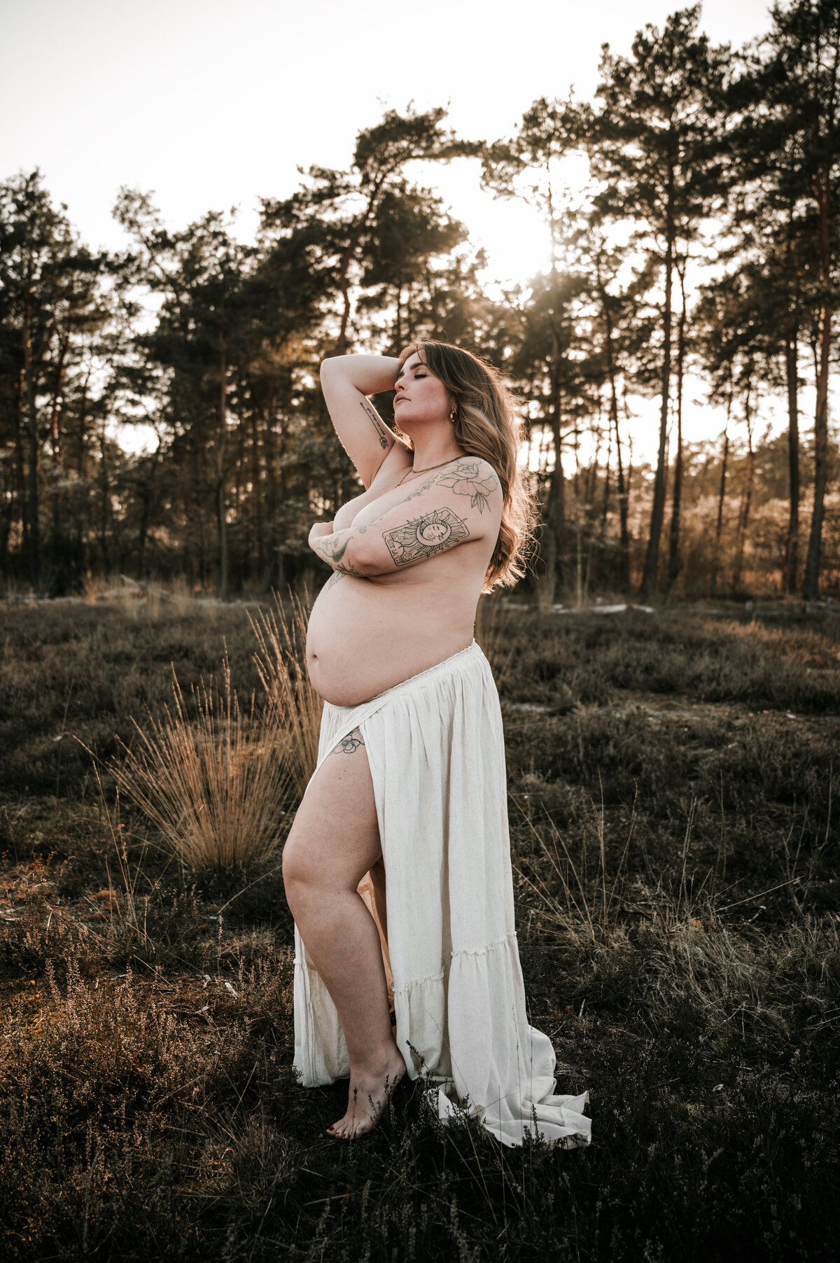 Jiscafotografie_zwangerschapsshoot_zwangerschapsfotograaf_fotograafnijmegen_fotograafgelderland_fotograafbrabant-86