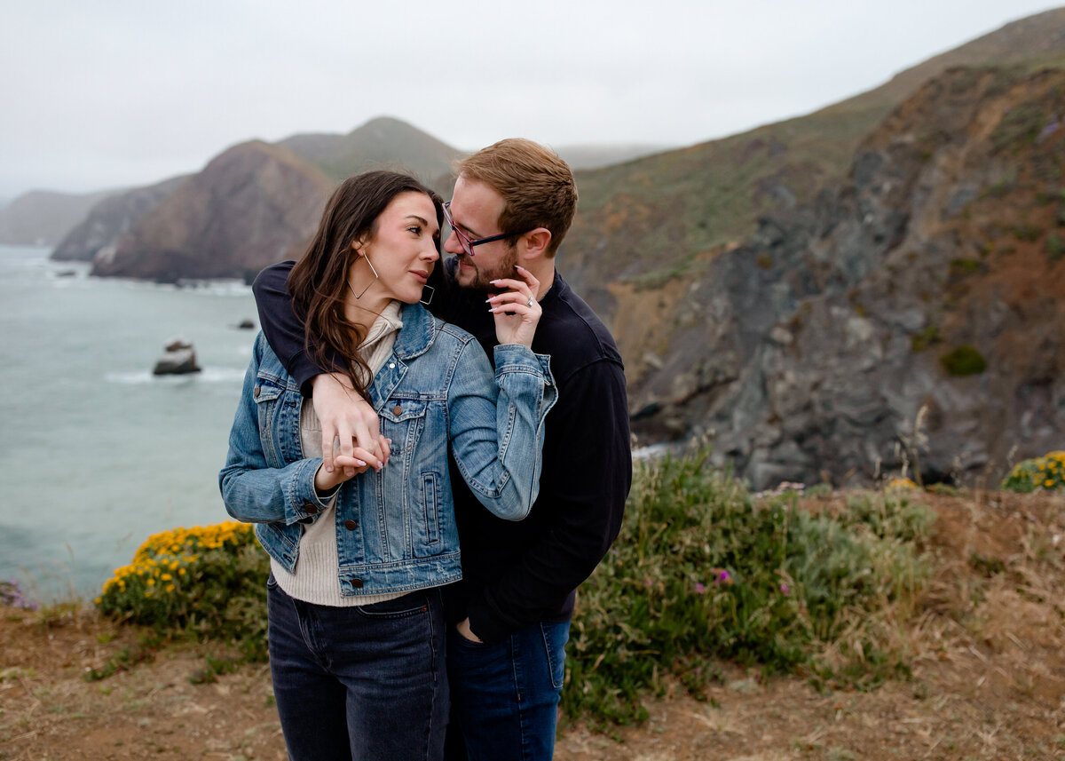 05312023_Makenzie+Gavin_RodeoBeachCA_AnjaJensenPhotography-17