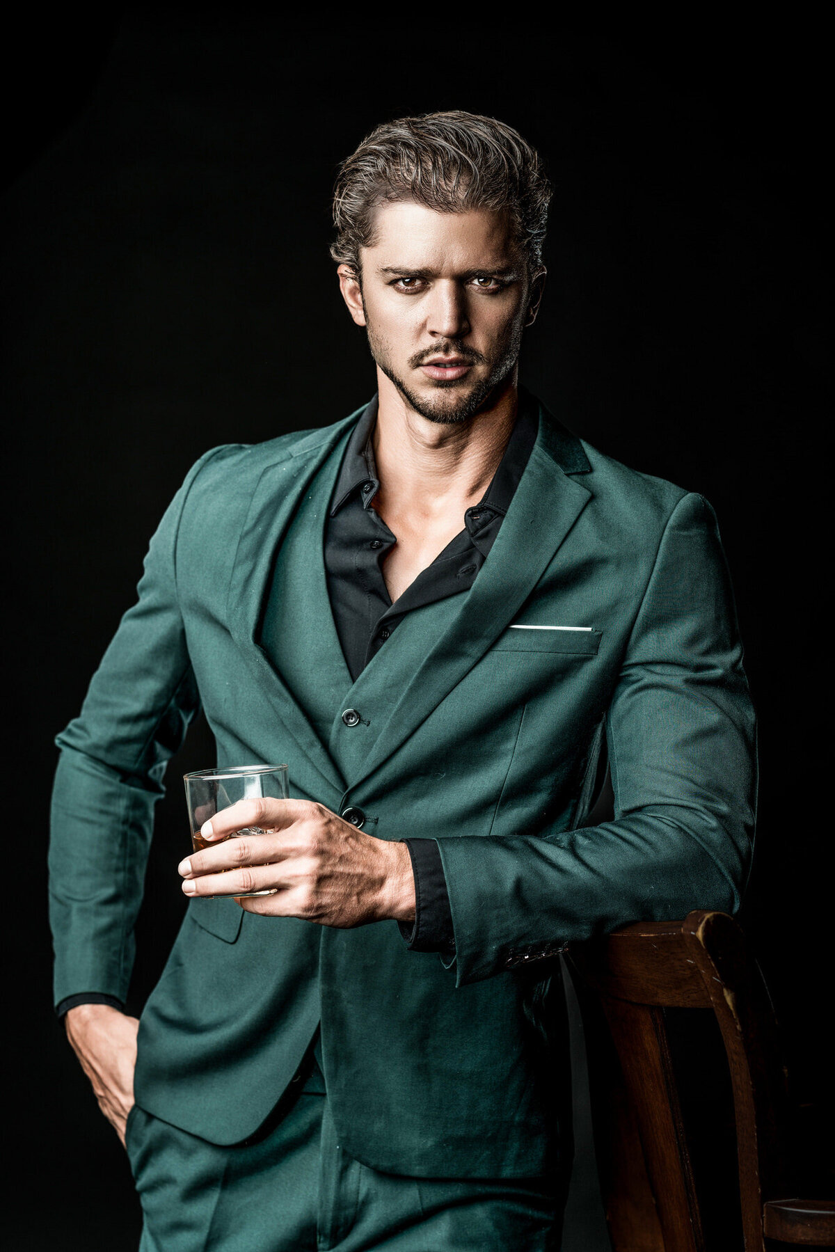 Tim_Adams_romance_book_cover_model_bw-319