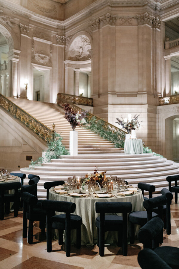 Lauren+Alex_sf_city_hall_082