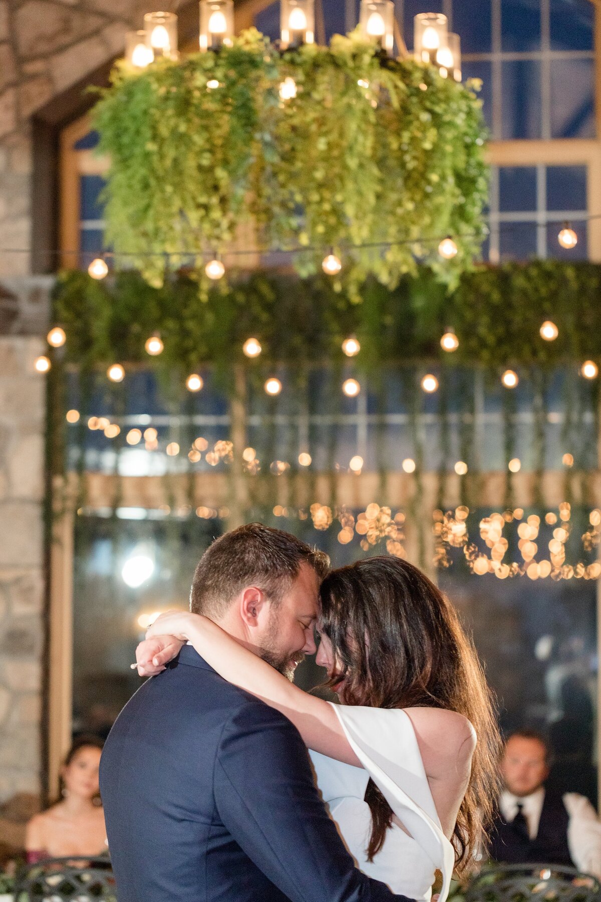 Aviva and Tyler Wedding Sneak Peeks - Dylan and Sandra Photography -88