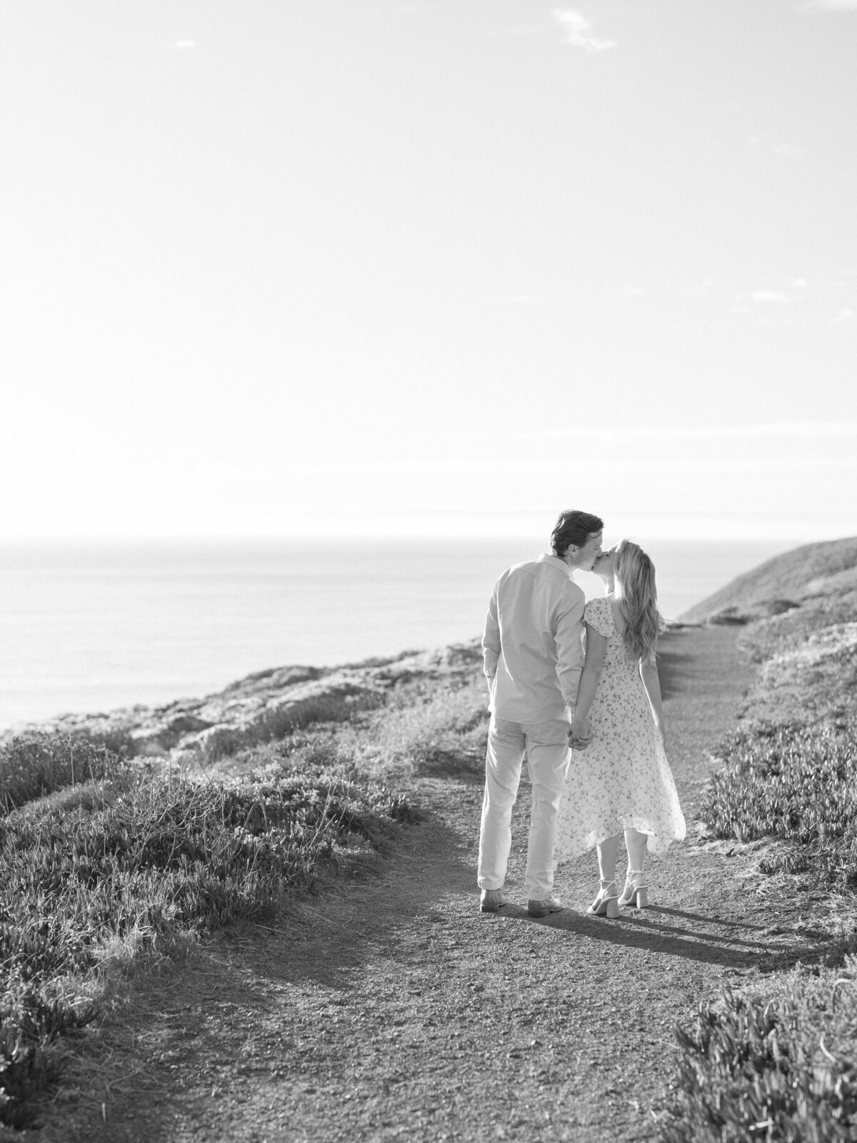 Marin-Headlands-Engagement-Photos-17