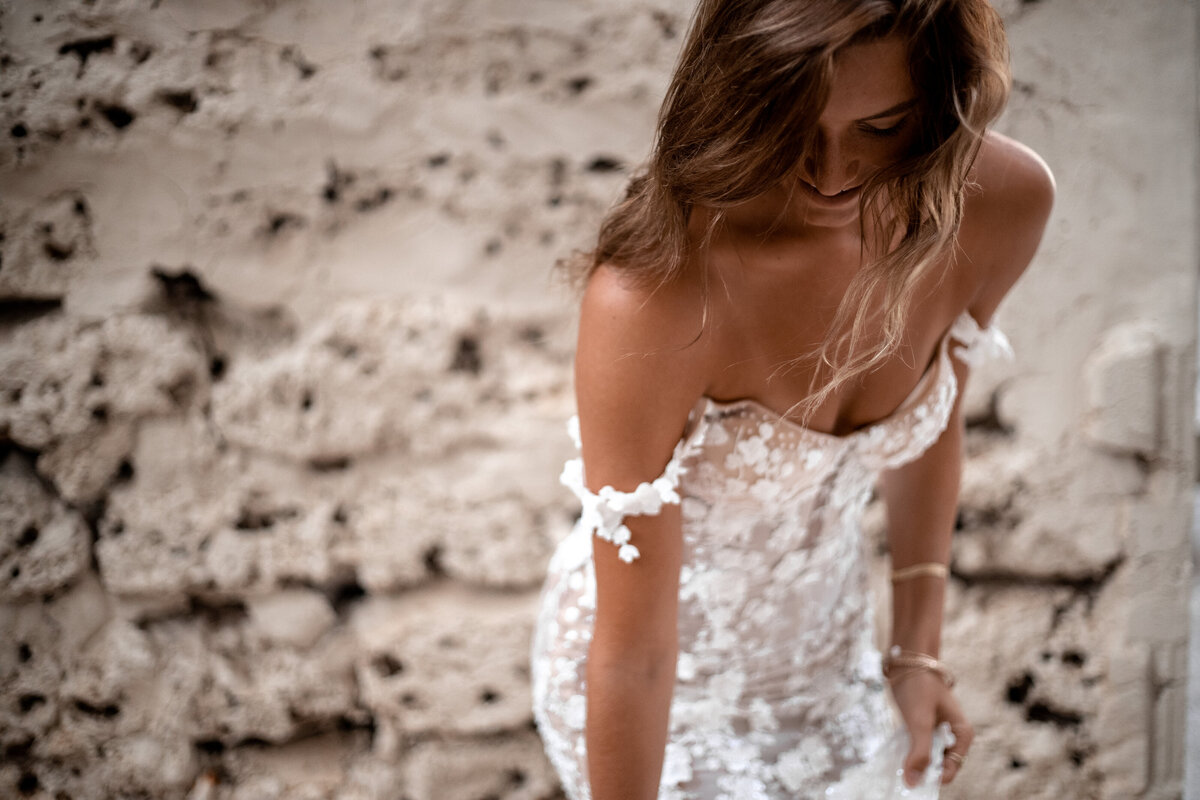 bride-wearing-galia-lahav-wedding-dress