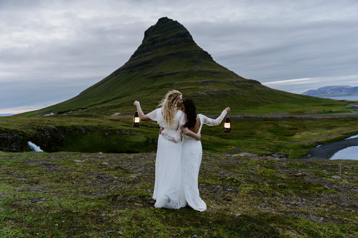 KIRKJUFELL Iceland Elopement -17