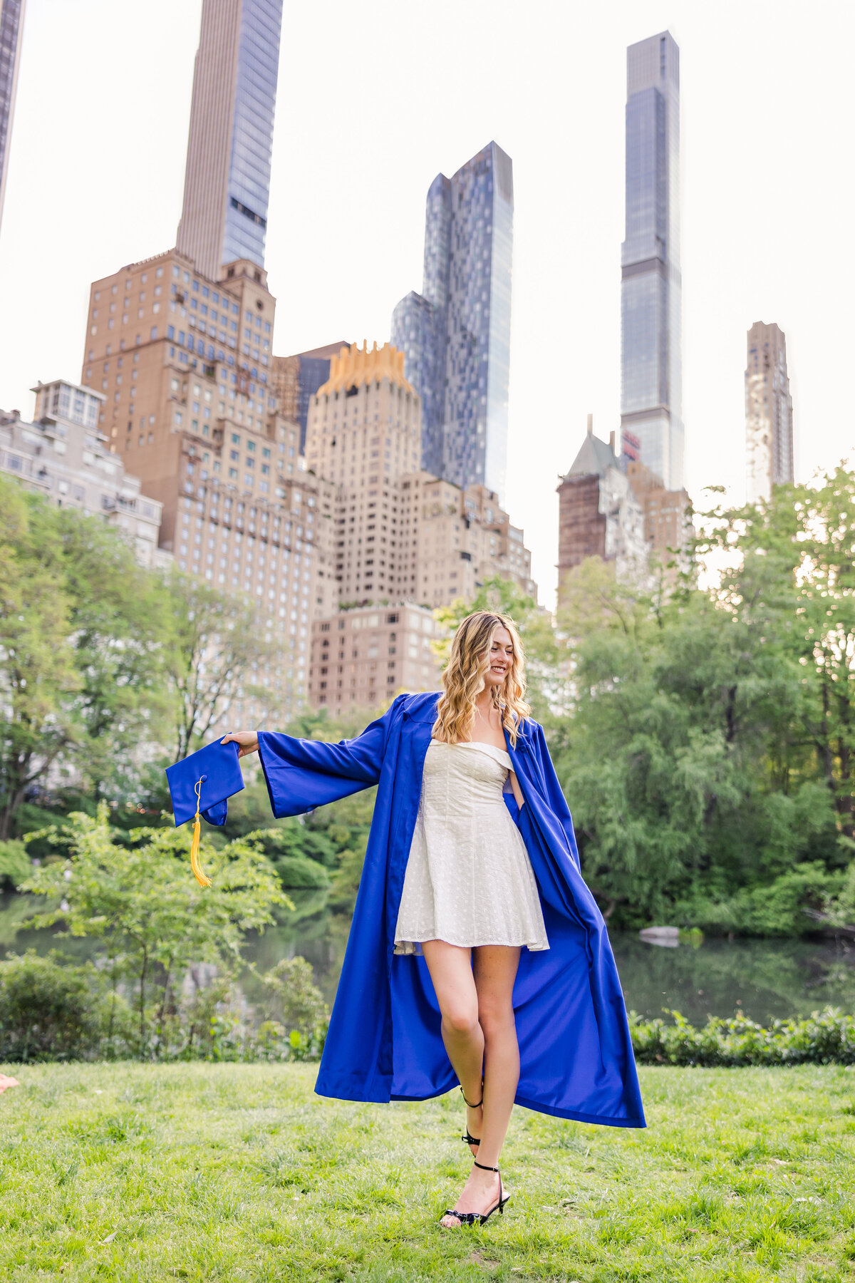 Julia Grad 2025 - Hailey June Photography-17