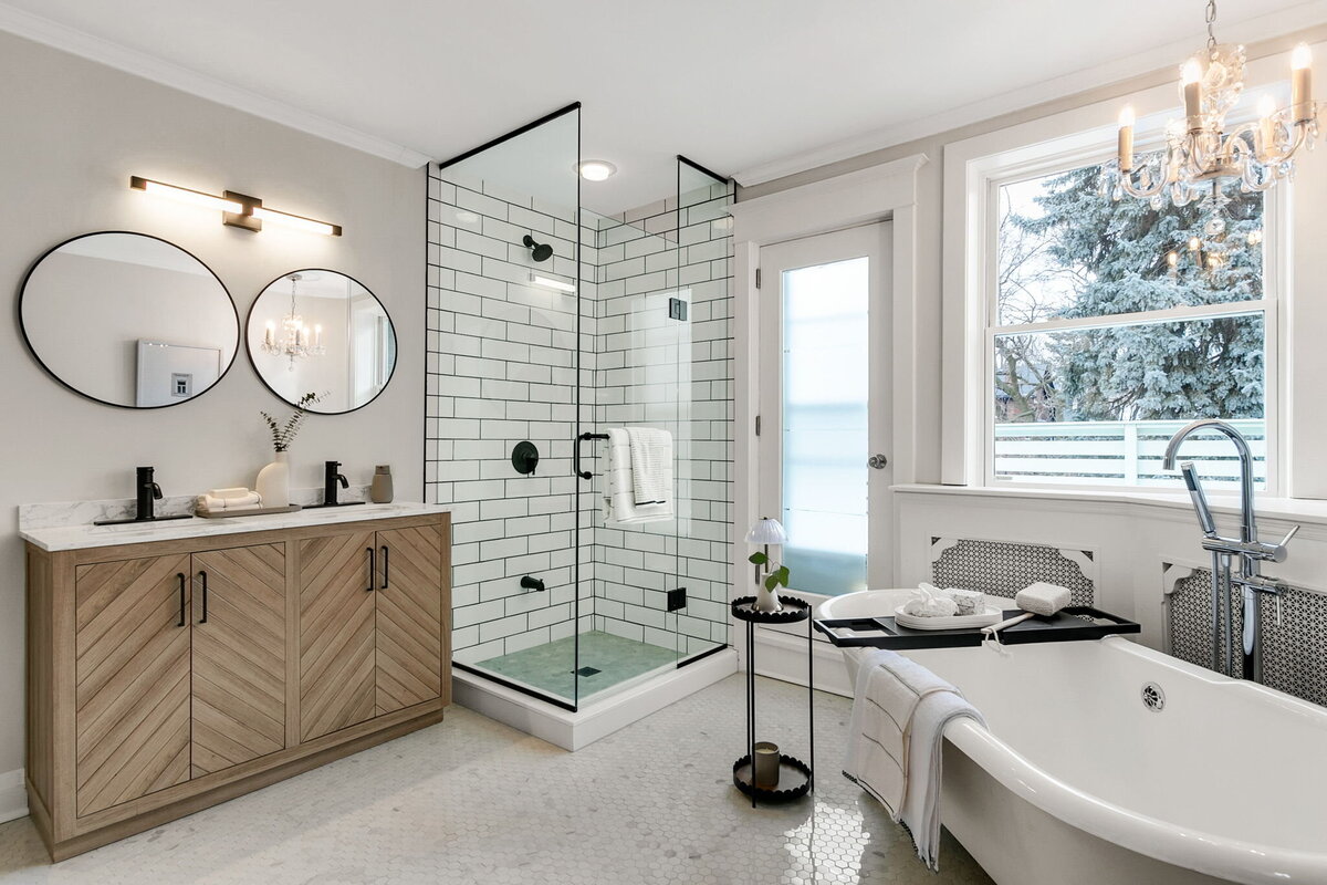 45-web-or-mls-30_003_Second Bathroom